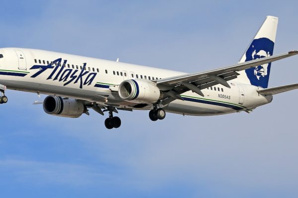 Alaska Airlines To Expand & Modernize Its Fleet With 52...